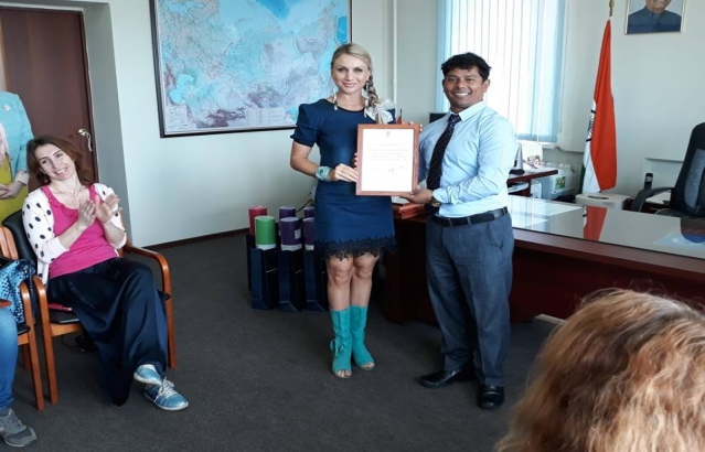 Consulate General of India awarded prizes of Instagram Yoga Challenge 2018.