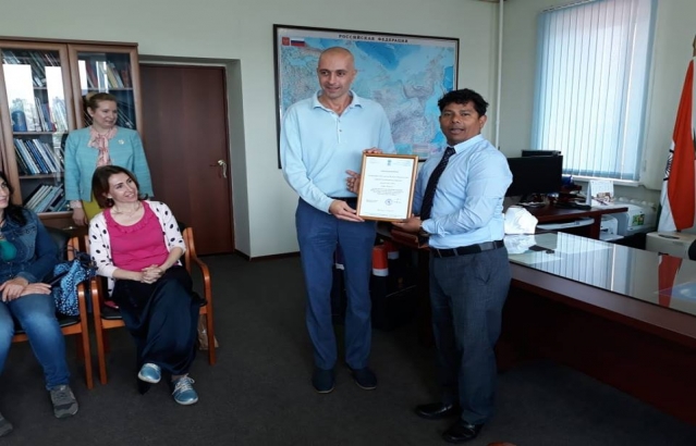 Consulate General of India awarded prizes of Instagram Yoga Challenge 2018.
