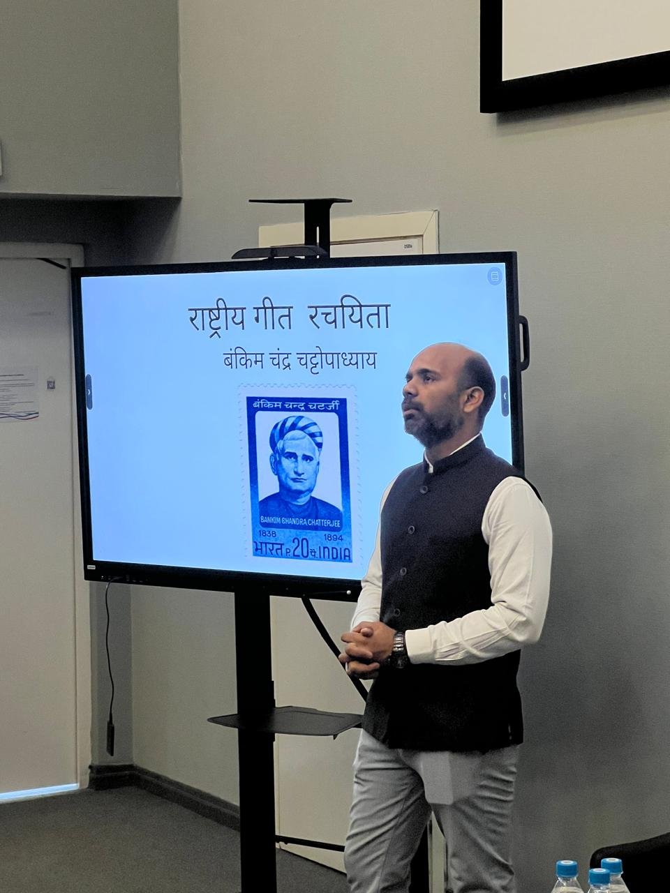 Special Hindi Language Learning module for Russian students at Far Eastern Federal University, Vladivostok