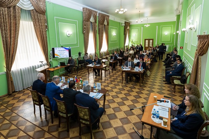 Discussion Series on India - Russia Relations