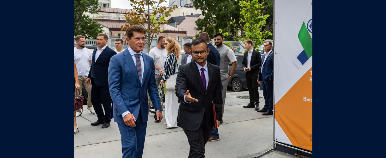 Governor of Primorye Region Mr. Oleg Kozhemyako and Consul General Mr. Siddarth Gowrav inaugurated the Catalogue Exhibition of Indian Companies in Vladivostok