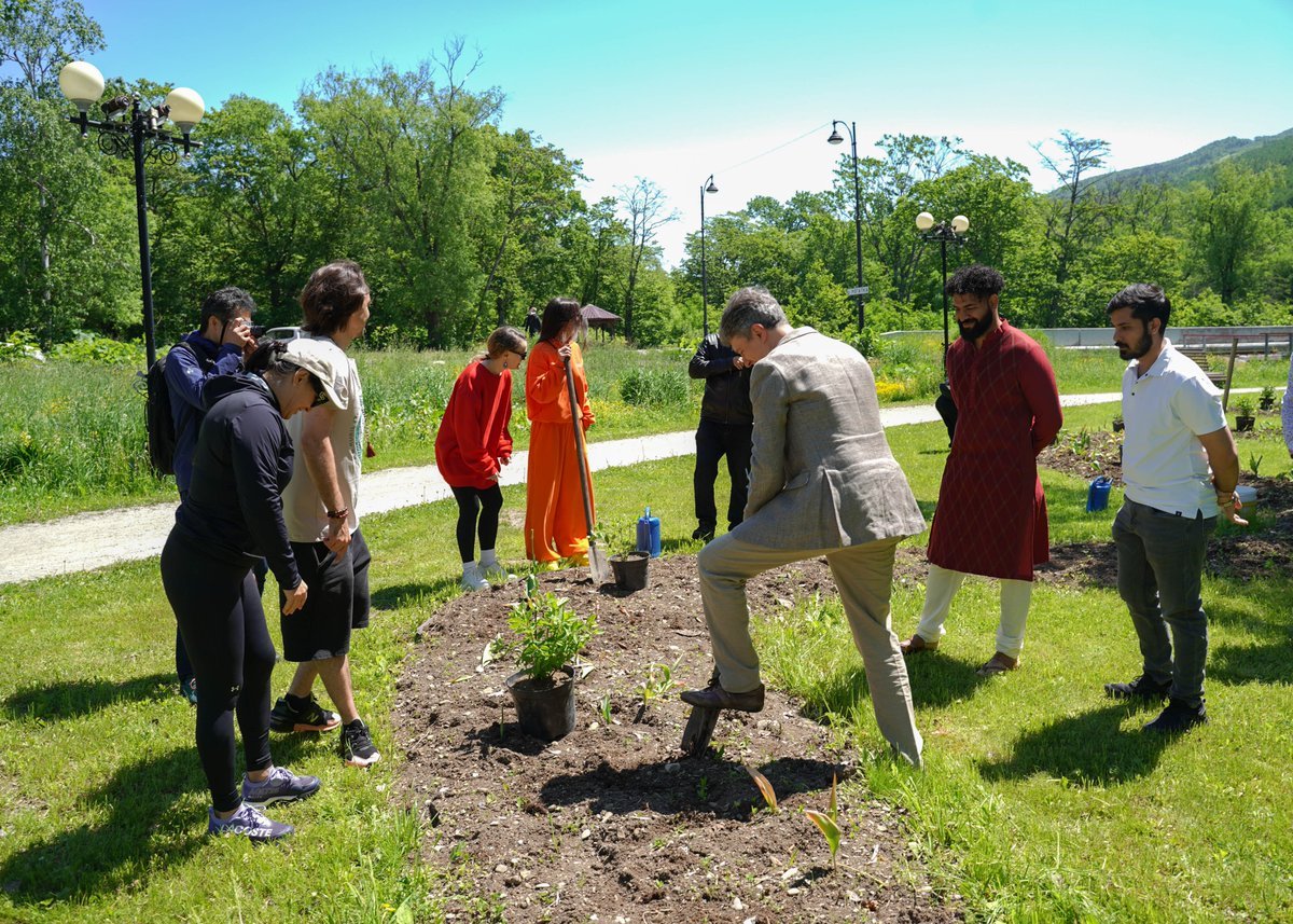 The 12 International Yoga Day was held in  Yuzhno Sakhalinsk, Magadan, Khabarovsk, Komsomolsk-on-Amur (Khabarovsk region), Ulan-Ude (Buryatia), Irkutsk, Tynda (Amur region), Petropavlovsk - Kamchatkatsky,  Chita (Trans Baikal region) with the support of Local Regional Governments, Yoga Enthusiasts and Partners of Consulate General of India in Vladivostok